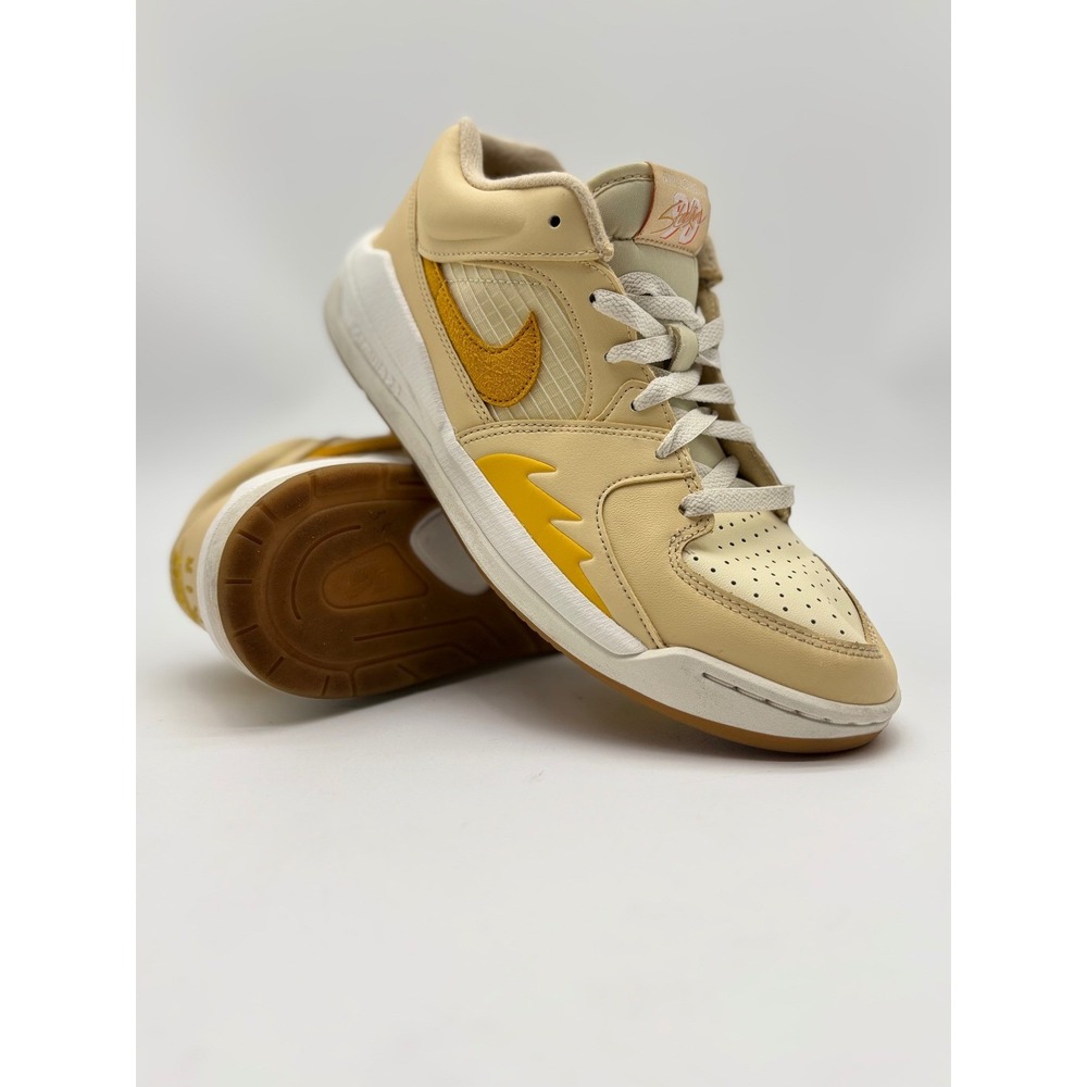 Jordan Stadium 90 Pale Vanilla Yellow Ochre Womens Sneakers FN0584-200 Size 9.5